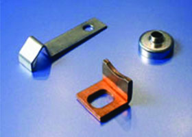 HK Metalcraft manufactures custom metal gaskets and metal washers.